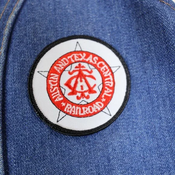 Vintage Wrangler‎ Western Denim Vest XL Railroad Train Patches and Pins - Picture 10 of 16